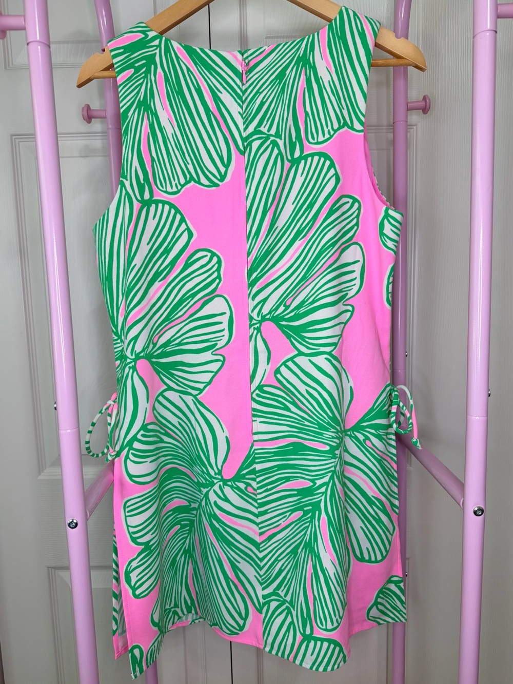 Lilly Pulitzer Donna Romper “Who Let the Fronds Out” Pink Green Print Size 10 - Picture 11 of 13